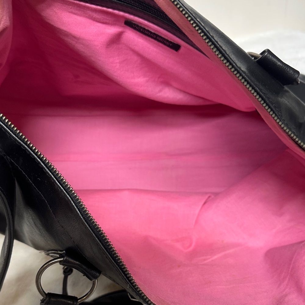 Harley-Davidson-Victoria Secret Black Leather Duffel/Tote Bag - Picture 13 of 16